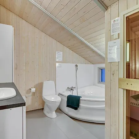Four-bedroom In Dom wakacyjny Ebeltoft